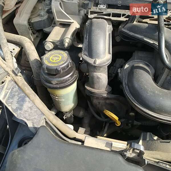 Хэтчбек Ford Focus 2011 в Львове