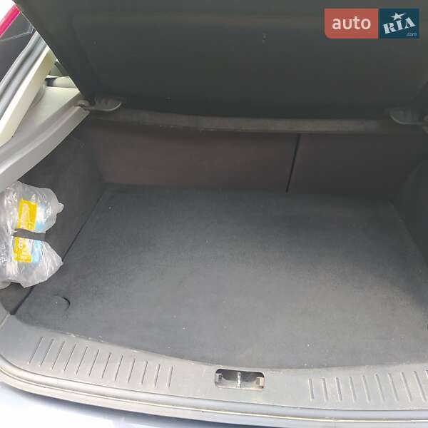 Хэтчбек Ford Focus 2011 в Львове