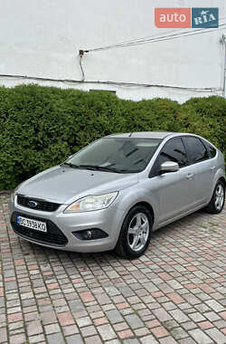 Хэтчбек Ford Focus 2010 в Львове
