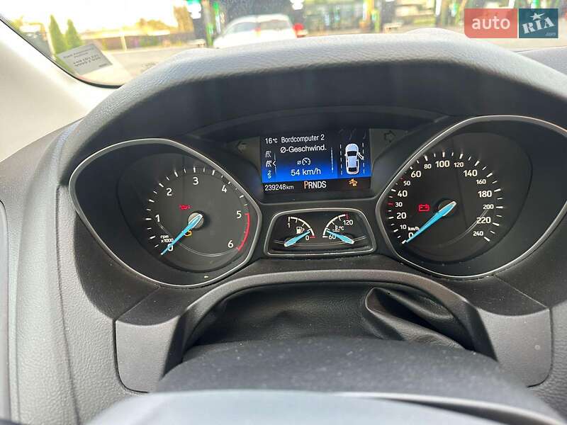 Универсал Ford Focus 2016 в Луцке фото 8 Универсал Ford Focus 2016 в Луцке