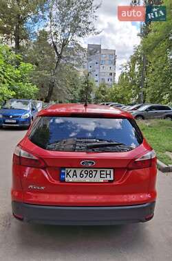 Универсал Ford Focus 2012 в 