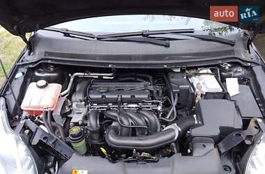 Универсал Ford Focus 2010 в 