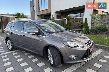 Универсал Ford Focus 2012 в 