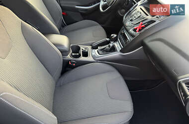Универсал Ford Focus 2014 в 