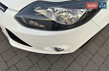 Универсал Ford Focus 2014 в 