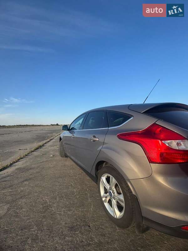 Седан Ford Focus 2011 в Ракитном фото 4 Седан Ford Focus 2011 в Ракитном