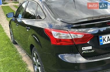 Седан Ford Focus 2013 в 
