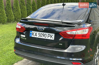 Седан Ford Focus 2013 в 