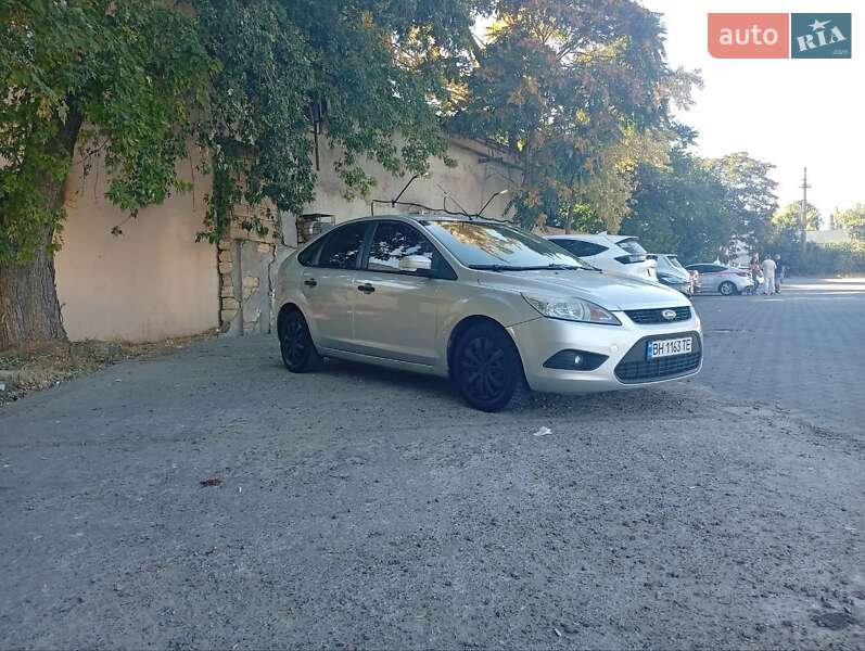 Хэтчбек Ford Focus 2011 в Одессе