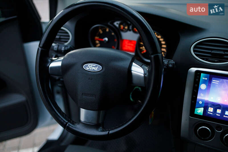 Хэтчбек Ford Focus 2011 в Львове фото 36 Хэтчбек Ford Focus 2011 в Львове