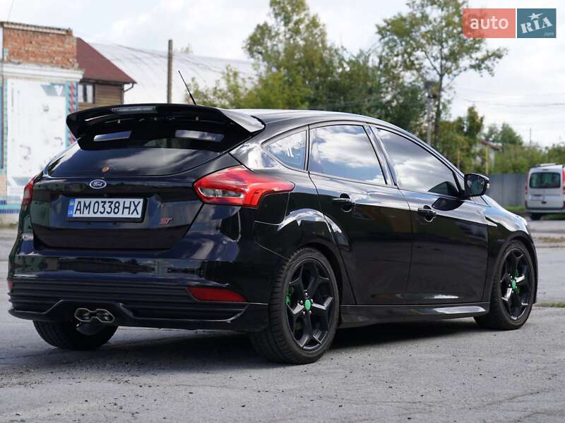 Хэтчбек Ford Focus 2017 в Барановке