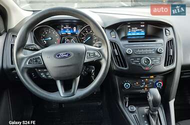 Седан Ford Focus 2017 в 