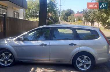 Универсал Ford Focus 2010 в 