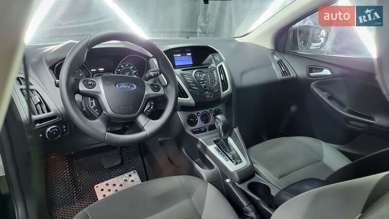 Седан Ford Focus 2013 в Києві