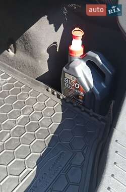 Седан Ford Focus 2012 в 