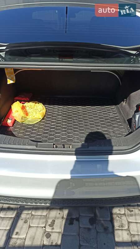 Седан Ford Focus 2012 в Запорожье