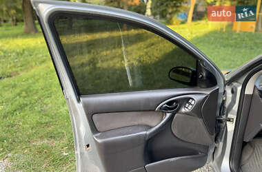 Универсал Ford Focus 2004 в 