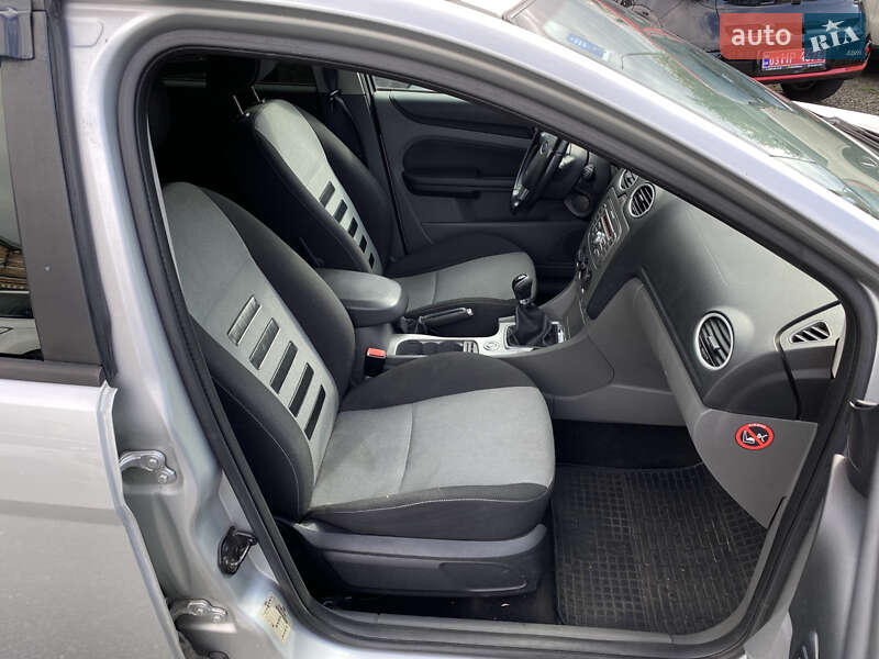 Универсал Ford Focus 2009 в Луцке