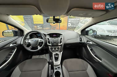 Универсал Ford Focus 2011 в 