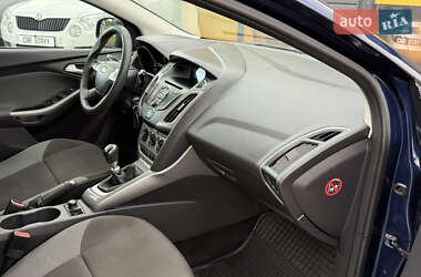 Универсал Ford Focus 2011 в 