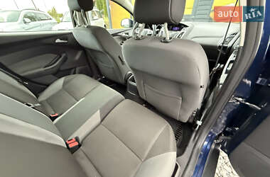 Универсал Ford Focus 2011 в 