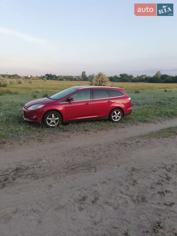 Универсал Ford Focus 2011 в Светловодске фото 2 Универсал Ford Focus 2011 в Светловодске