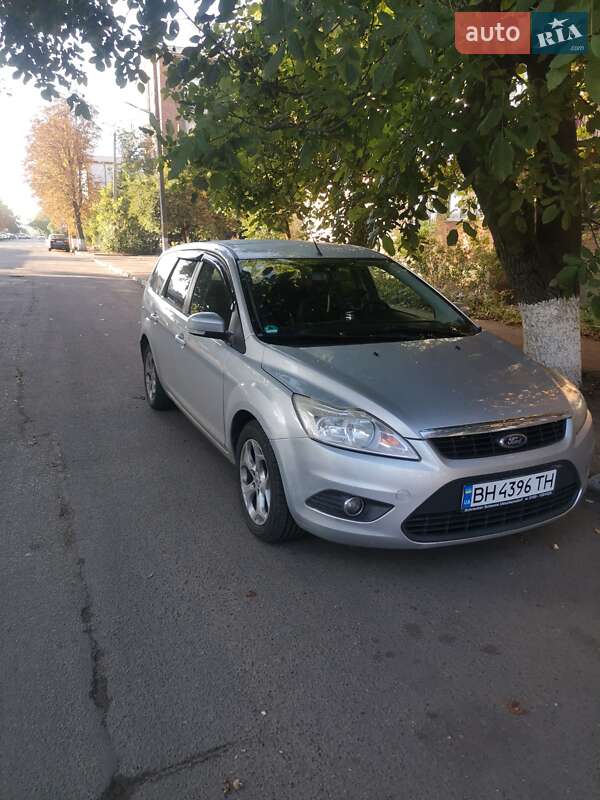 Универсал Ford Focus 2010 в 