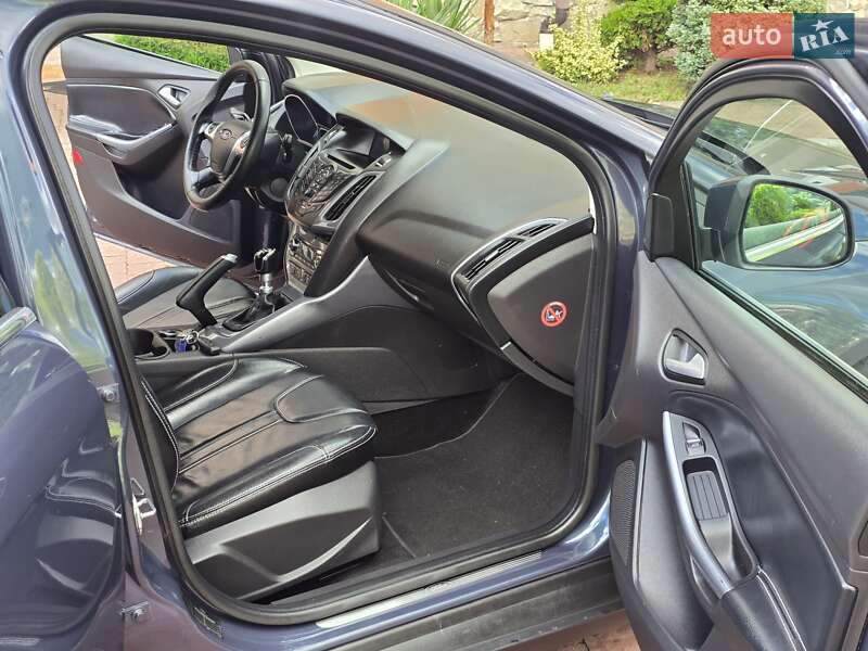 Универсал Ford Focus 2013 в Стрые