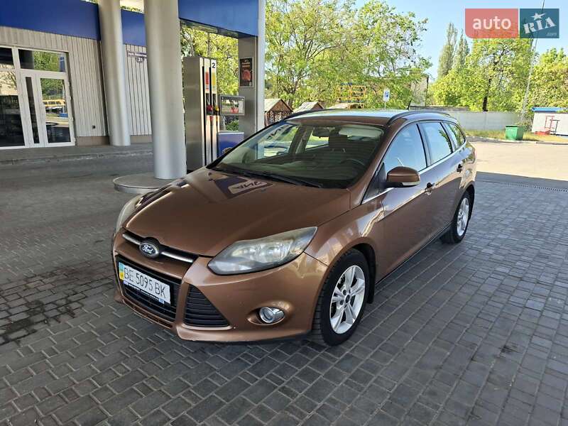 Универсал Ford Focus 2014 в 