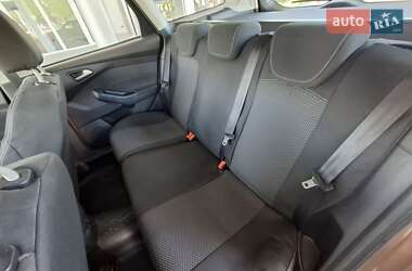 Универсал Ford Focus 2014 в 
