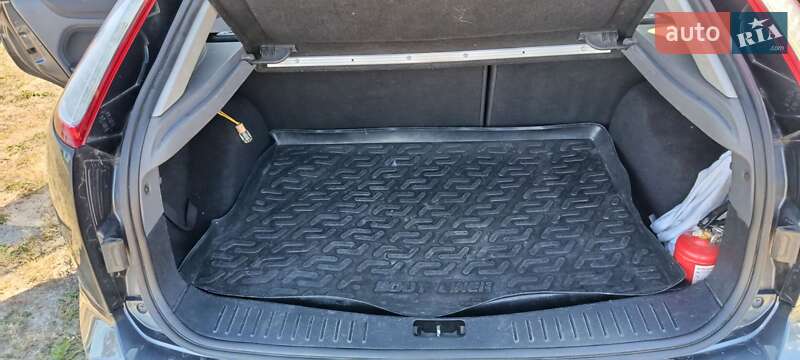 Хэтчбек Ford Focus 2011 в Черкассах фото 11 Хэтчбек Ford Focus 2011 в Черкассах