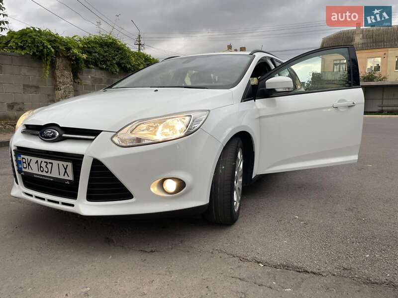 Универсал Ford Focus 2012 в Ровно фото 25 Универсал Ford Focus 2012 в Ровно