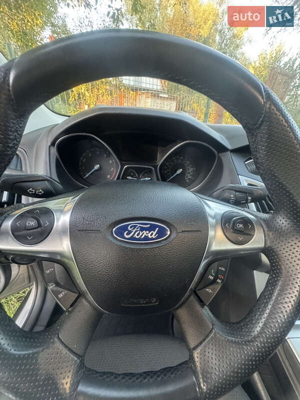 Седан Ford Focus 2012 в Шептицькому