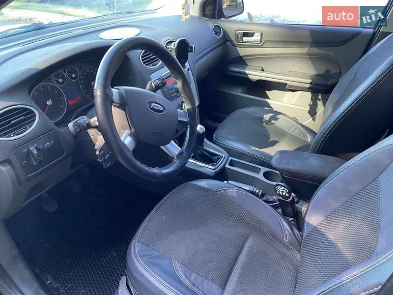 Седан Ford Focus 2007 в Ильинцах