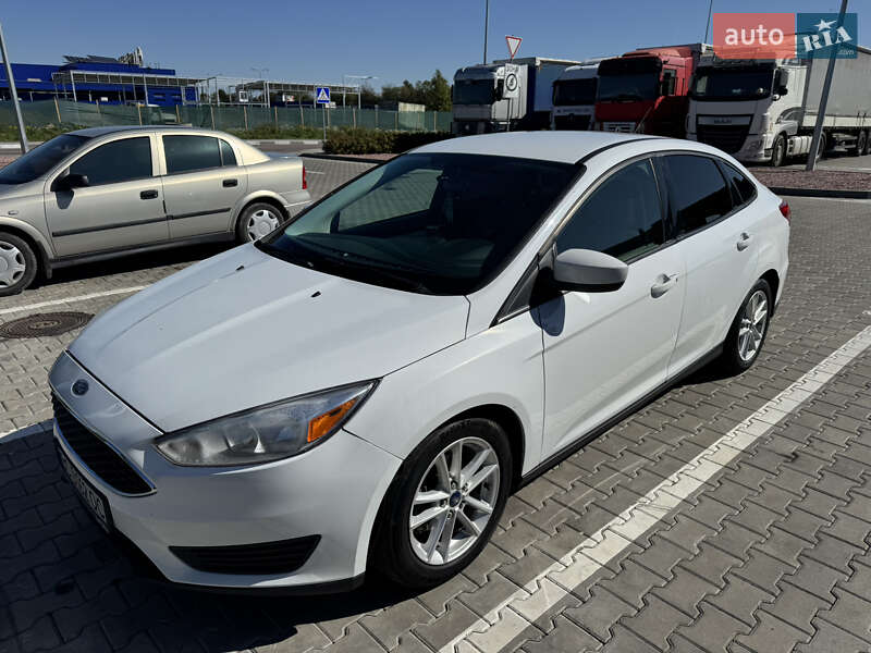 Седан Ford Focus 2018 в 