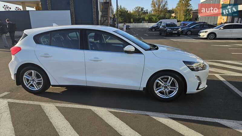 Хэтчбек Ford Focus 2020 в Киеве