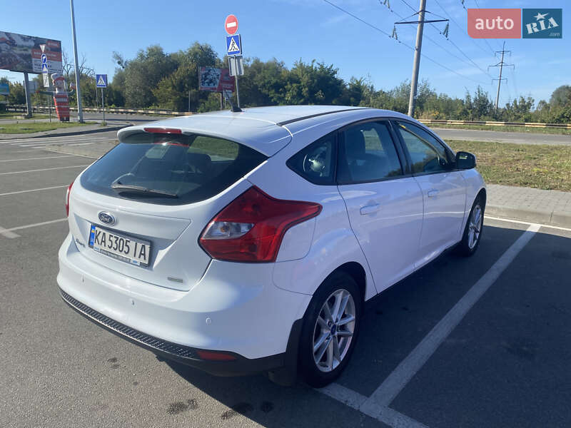 Хэтчбек Ford Focus 2013 в Киеве