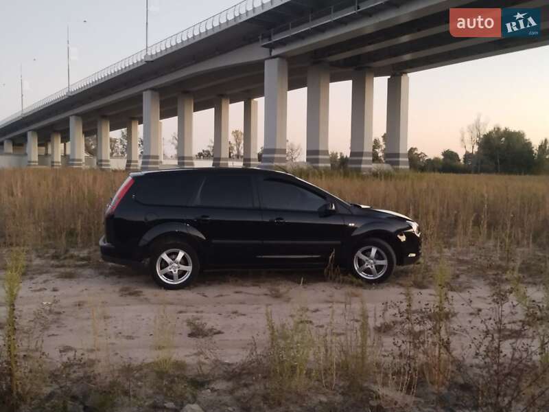 Универсал Ford Focus 2006 в Чернигове фото 3 Универсал Ford Focus 2006 в Чернигове