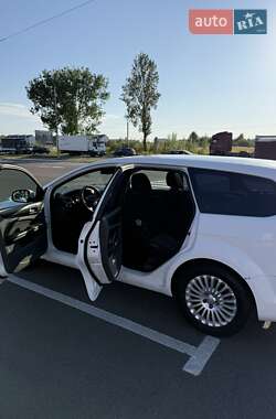 Универсал Ford Focus 2010 в 