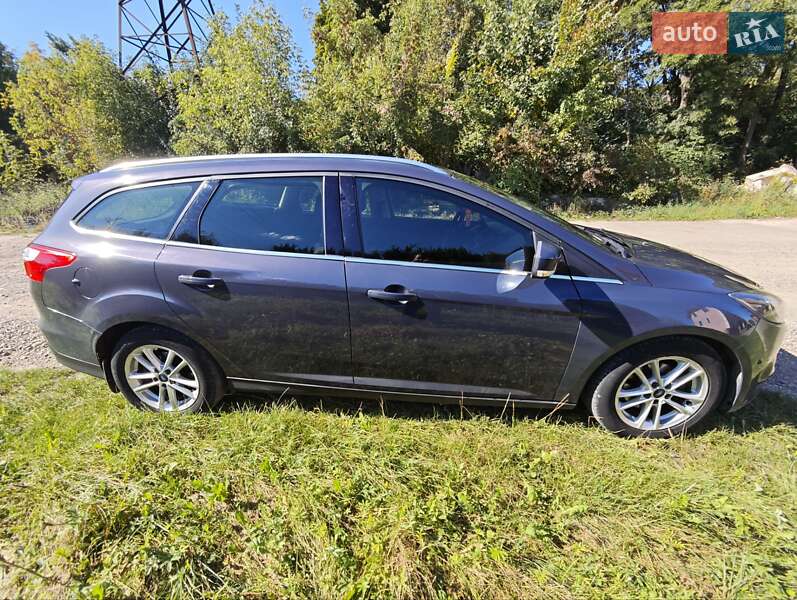 Универсал Ford Focus 2013 в Стрые