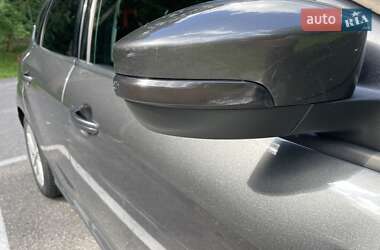 Хэтчбек Ford Focus 2015 в 