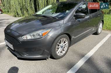 Хэтчбек Ford Focus 2015 в Львове