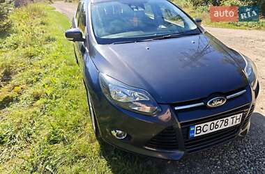 Универсал Ford Focus 2013 в 