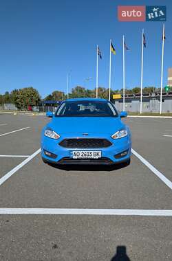 Хэтчбек Ford Focus 2016 в 