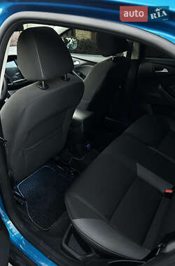 Хэтчбек Ford Focus 2014 в 
