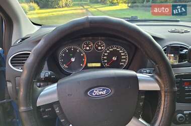 Хетчбек Ford Focus 2007 в 