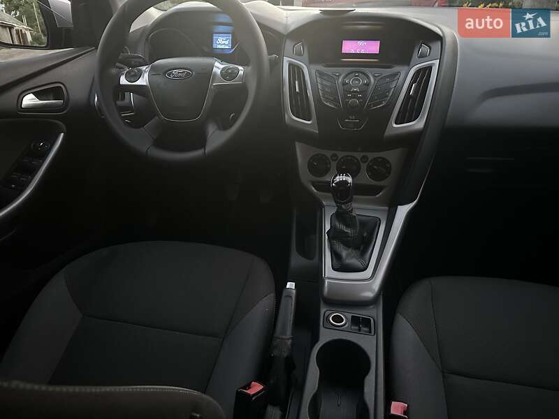 Универсал Ford Focus 2011 в Коростене