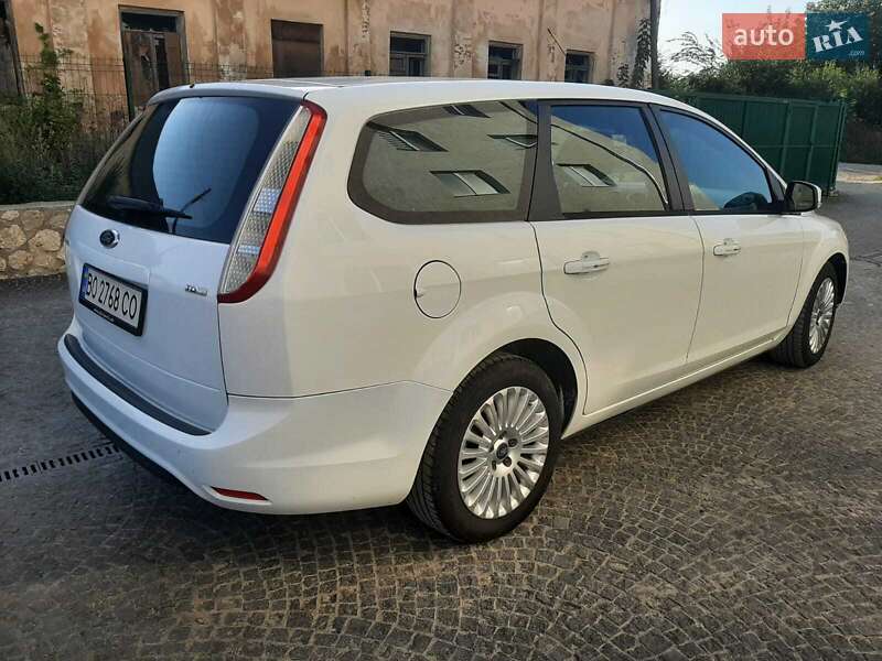 Универсал Ford Focus 2010 в Теребовле