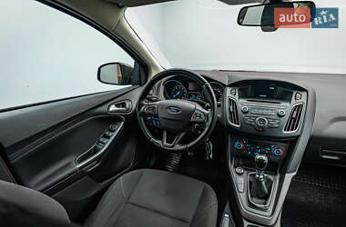 Хэтчбек Ford Focus 2018 в 