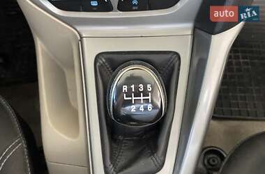 Універсал Ford Focus 2011 в 